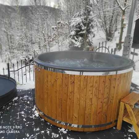 アパート U Joli *